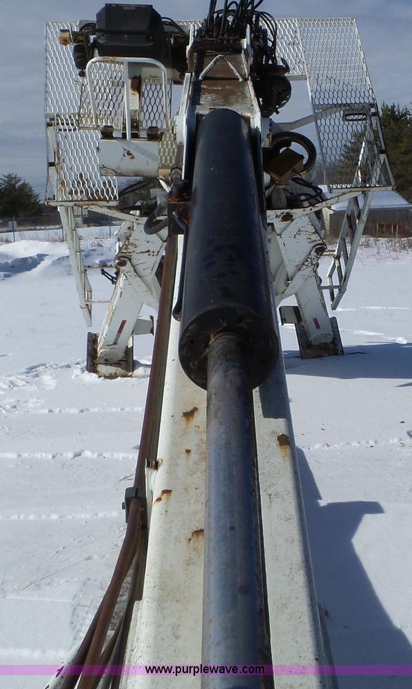 image for item K4578 2000 IMT 16000 Series II crane