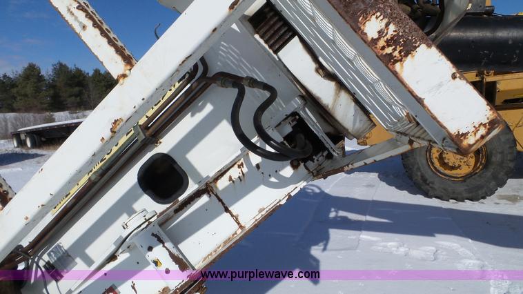 image for item K4578 2000 IMT 16000 Series II crane