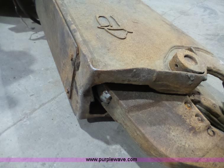 image for item L3979 LaBounty MSD7R skid steer metal shear
