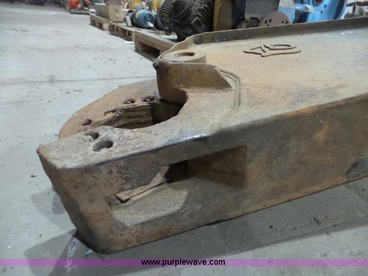 image for item L3979 LaBounty MSD7R skid steer metal shear
