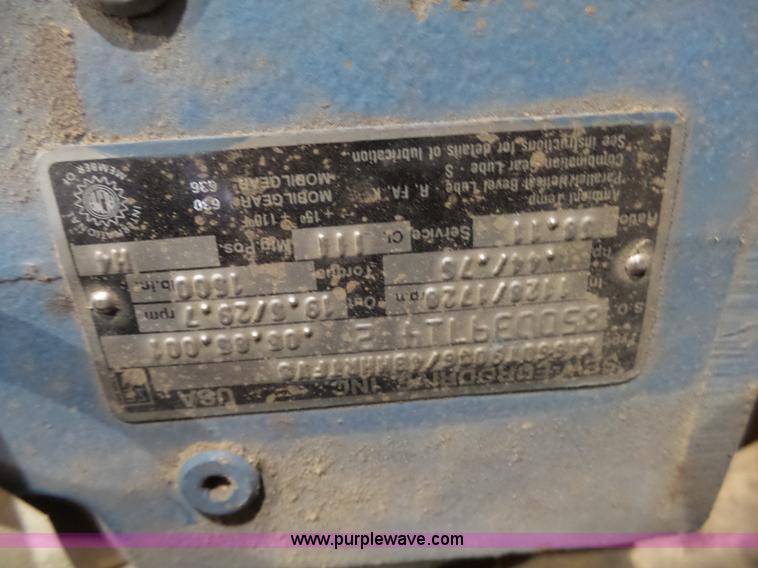 image for item L3980 Assorted electric motors and parts