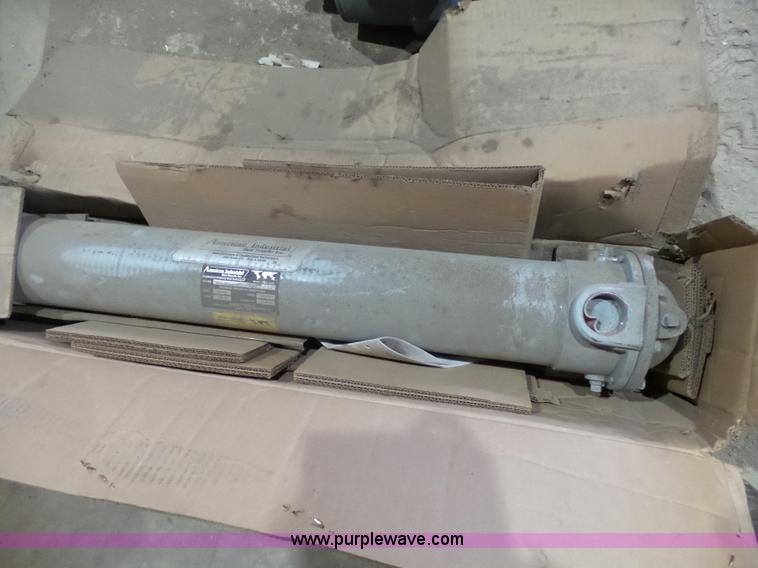 image for item L3980 Assorted electric motors and parts