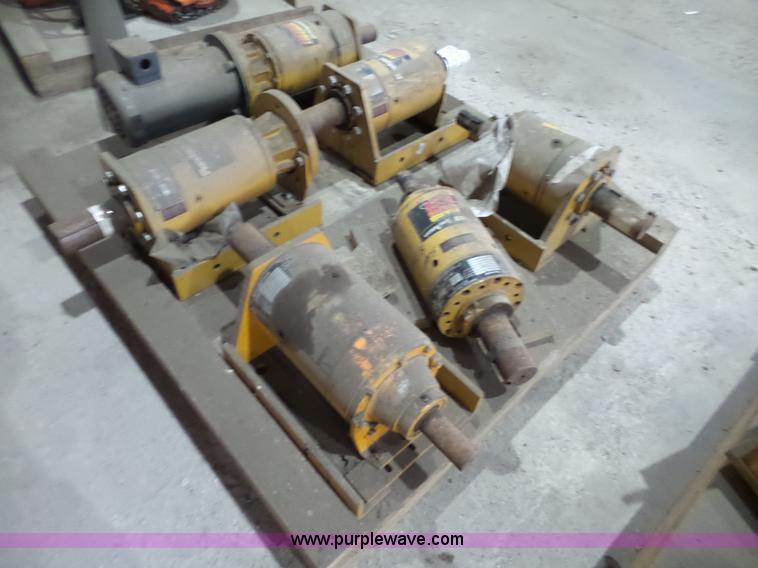 image for item L3985 (6) Planet gear speed reducers