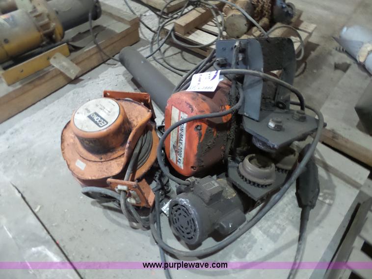 image for item L3986 CM overhead hoist