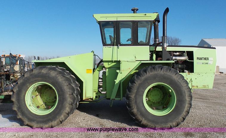 image for item AX9215 Steiger Panther ST310 4WD tractor