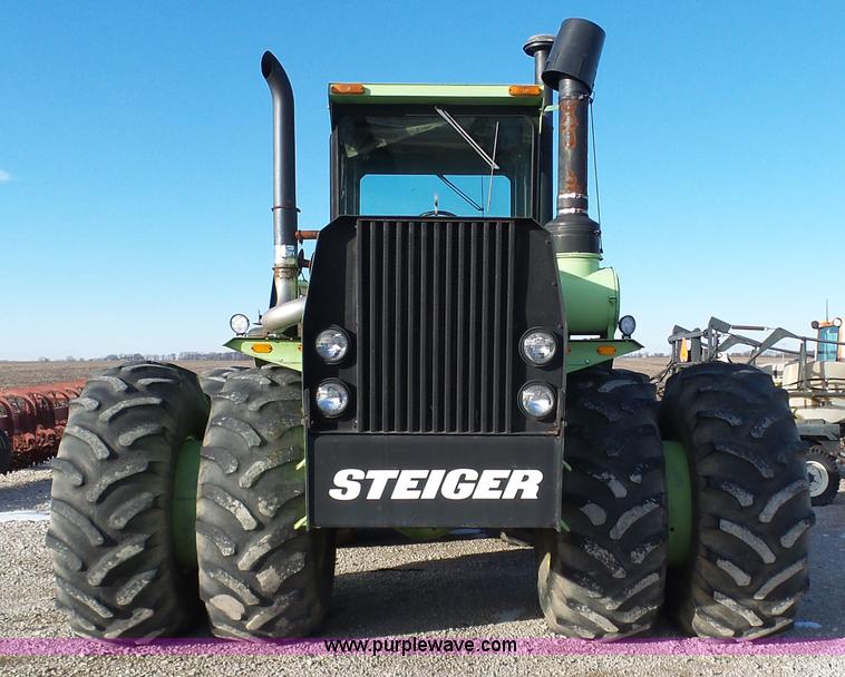 image for item AX9215 Steiger Panther ST310 4WD tractor