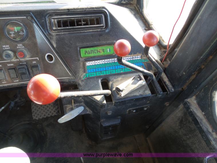 image for item AX9215 Steiger Panther ST310 4WD tractor