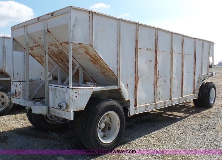 image for item BI9232 Shop built hopper bottom grain cart