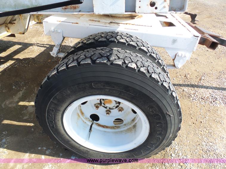 image for item BI9232 Shop built hopper bottom grain cart