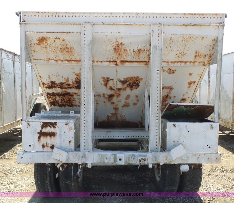 image for item BI9233 Shop built hopper bottom grain cart