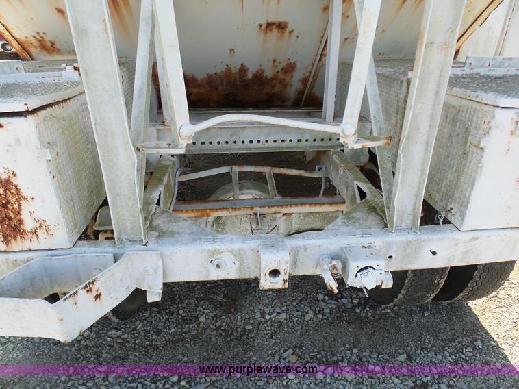 image for item BI9234 Shop built hopper bottom grain cart
