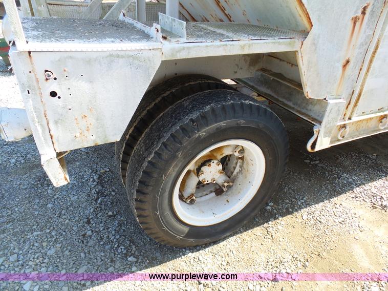 image for item BI9234 Shop built hopper bottom grain cart