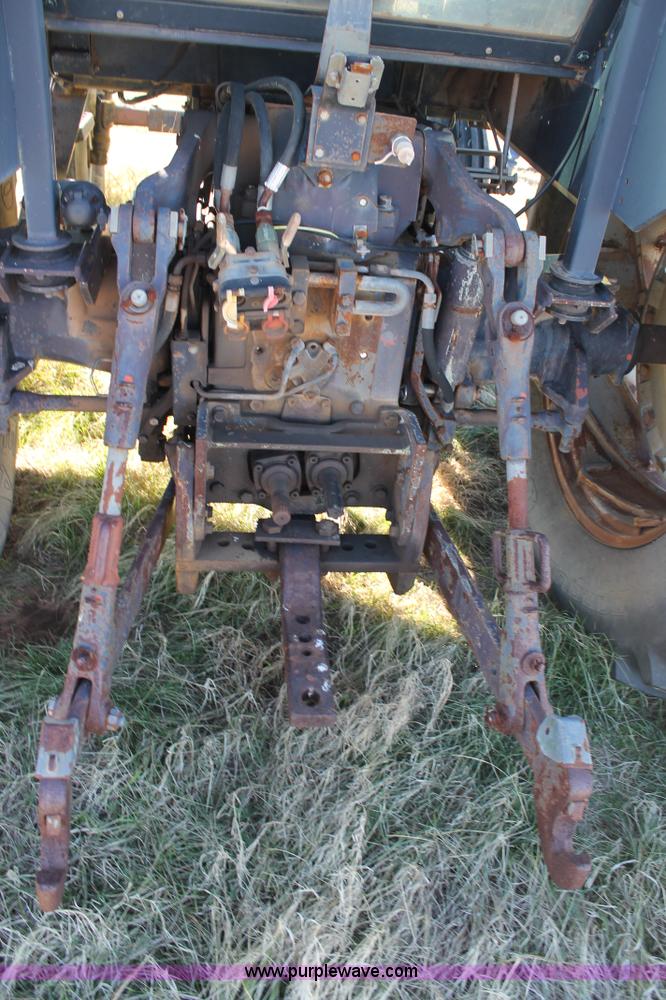 image for item BJ9343 1986 Deutz Allis 7120 tractor