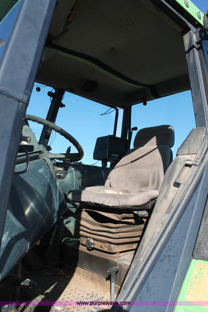 image for item BJ9343 1986 Deutz Allis 7120 tractor