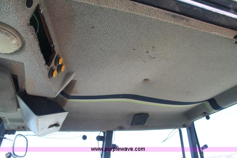 image for item BJ9343 1986 Deutz Allis 7120 tractor