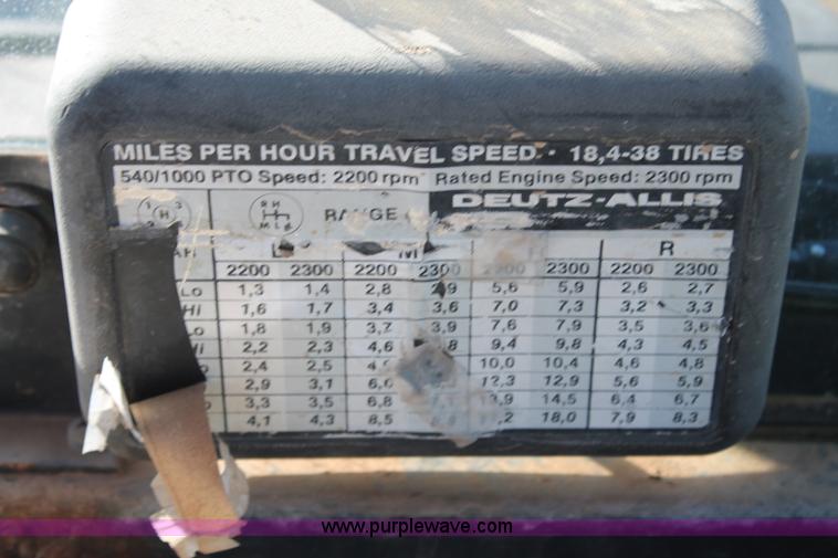 image for item BJ9343 1986 Deutz Allis 7120 tractor