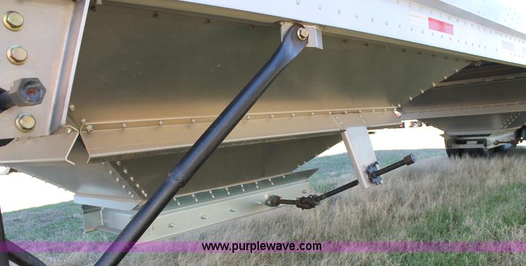 image for item BJ9345 2016 Maurer double hopper bottom trailer