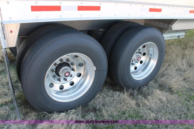 image for item BJ9345 2016 Maurer double hopper bottom trailer