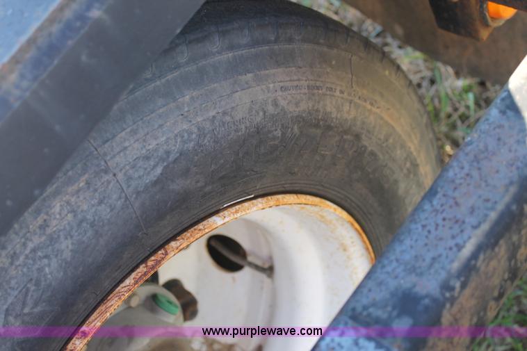 image for item BJ9348 2000 Trailtech combine trailer