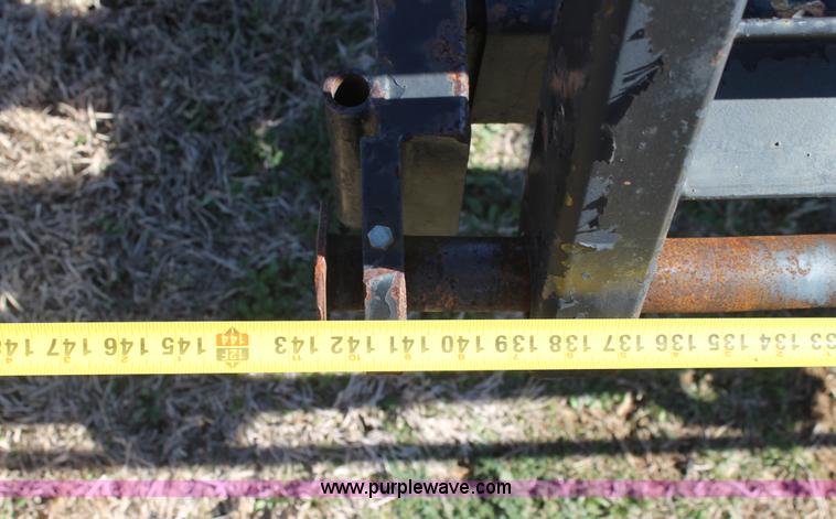 image for item BJ9348 2000 Trailtech combine trailer