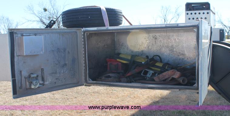 image for item BJ9348 2000 Trailtech combine trailer