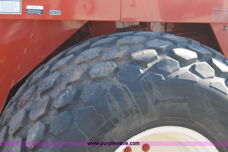 image for item BJ9350 2002 Hesston 4910 square baler