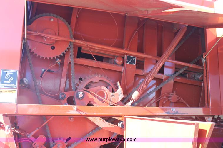 image for item BJ9350 2002 Hesston 4910 square baler