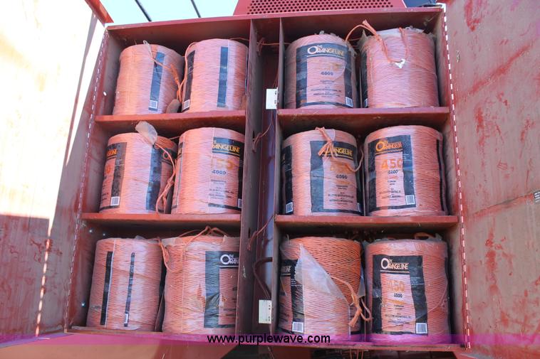 image for item BJ9350 2002 Hesston 4910 square baler