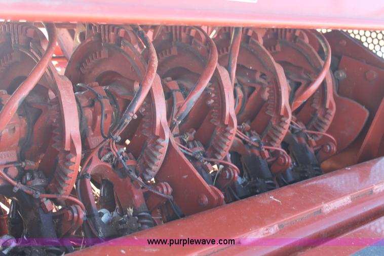 image for item BJ9350 2002 Hesston 4910 square baler