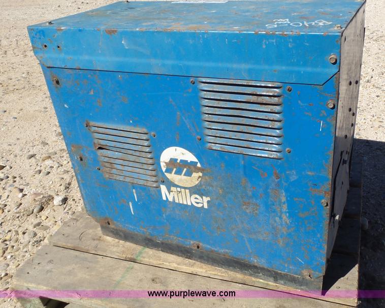 image for item BZ9043 Miller Arc Pak 350 welder