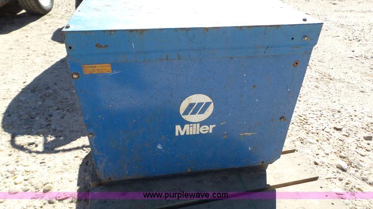 image for item BZ9043 Miller Arc Pak 350 welder