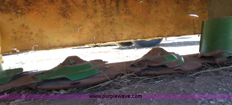 image for item BZ9047 2005 Krone Easy Cut 400 disc mower