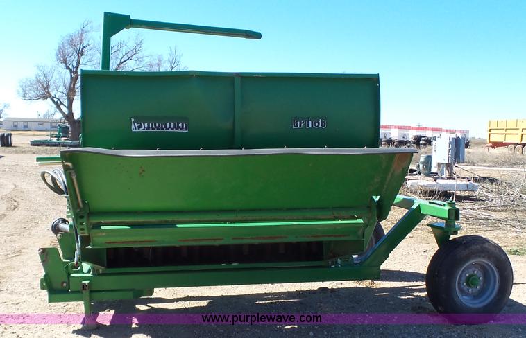 image for item BZ9048 Frontier BP116 bale processor