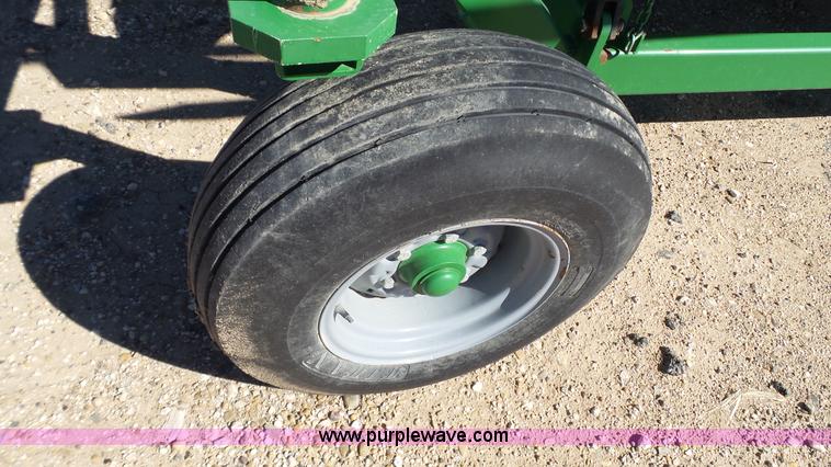 image for item BZ9048 Frontier BP116 bale processor