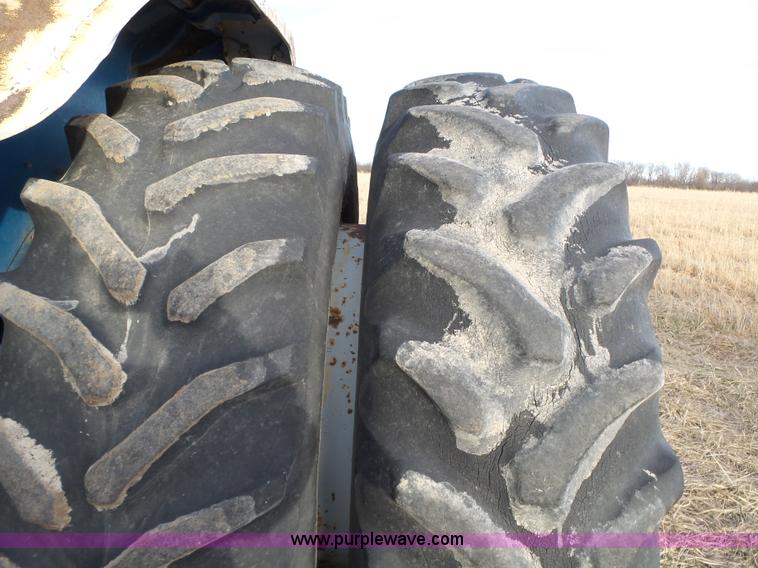 image for item G7808 1989 Ford TW25 MFWD tractor