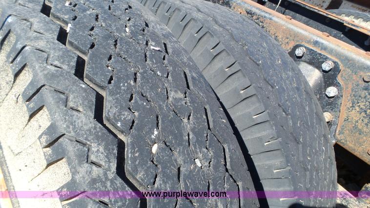 image for item J1269 1967 GMC 7500 truck cab and chassis