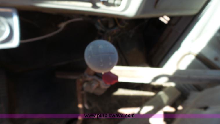 image for item J1269 1967 GMC 7500 truck cab and chassis