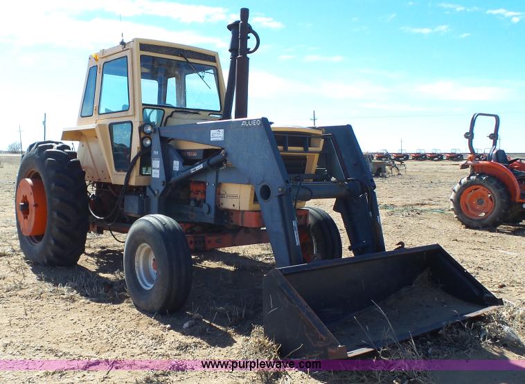 image for item J1282 Case 1370 tractor