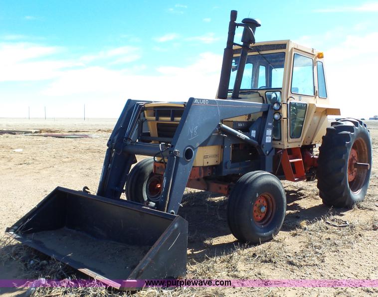 image for item J1282 Case 1370 tractor