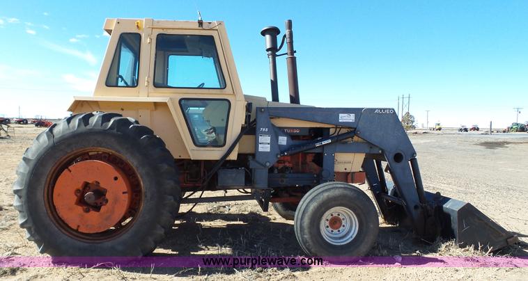 image for item J1282 Case 1370 tractor