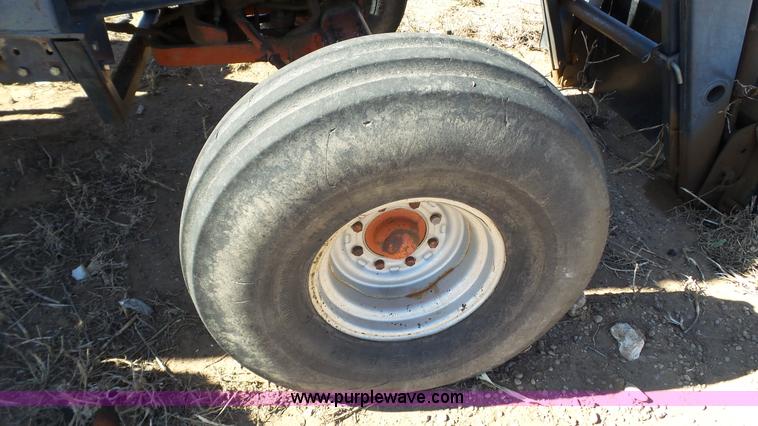 image for item J1282 Case 1370 tractor