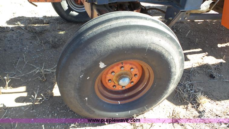 image for item J1282 Case 1370 tractor