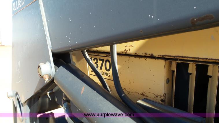 image for item J1282 Case 1370 tractor