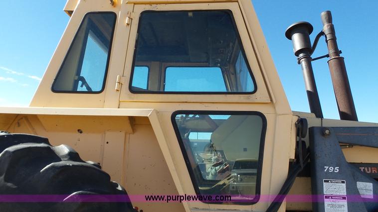 image for item J1282 Case 1370 tractor