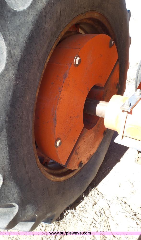 image for item J1282 Case 1370 tractor