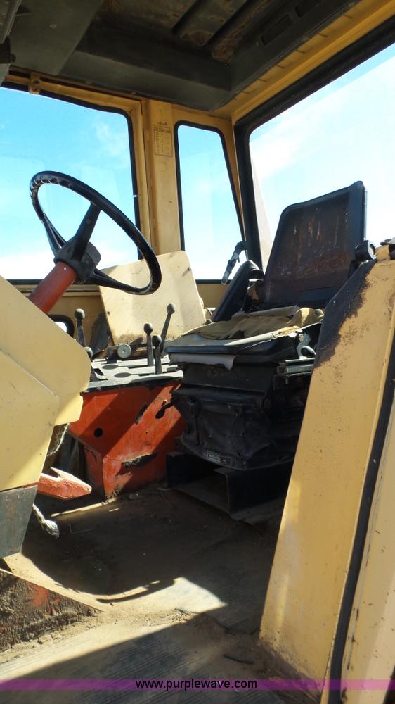 image for item J1282 Case 1370 tractor