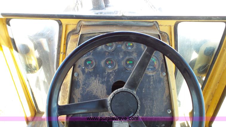 image for item J1282 Case 1370 tractor