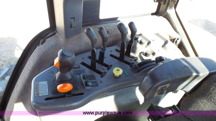 image for item J1285 1995 Caterpillar Challenger 45 tractor