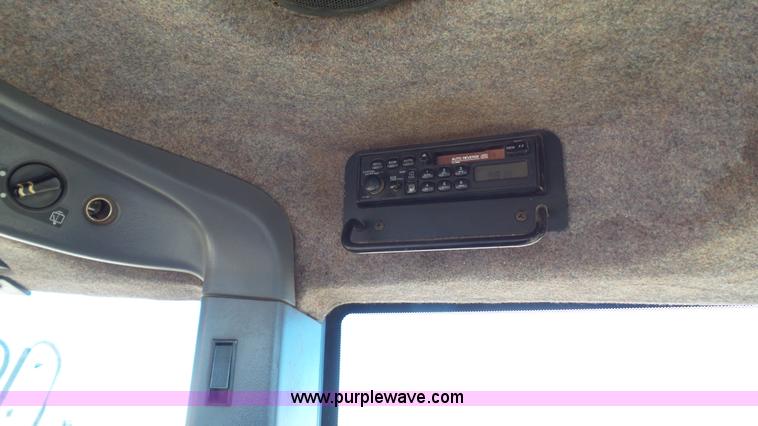 image for item J1285 1995 Caterpillar Challenger 45 tractor