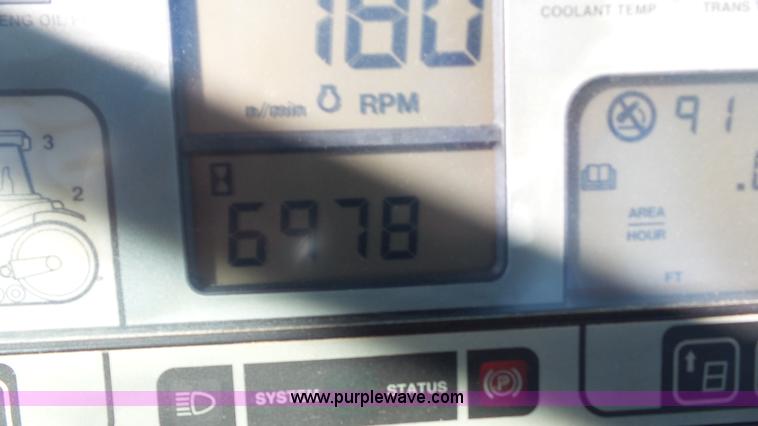 image for item J1285 1995 Caterpillar Challenger 45 tractor